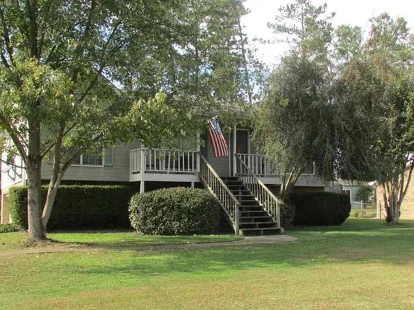 715 Panola Trl, Warrior, AL 35180
