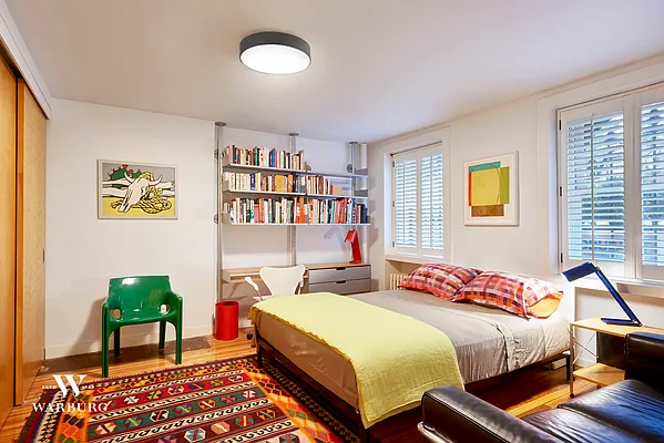 Rented by Warburg | media 27