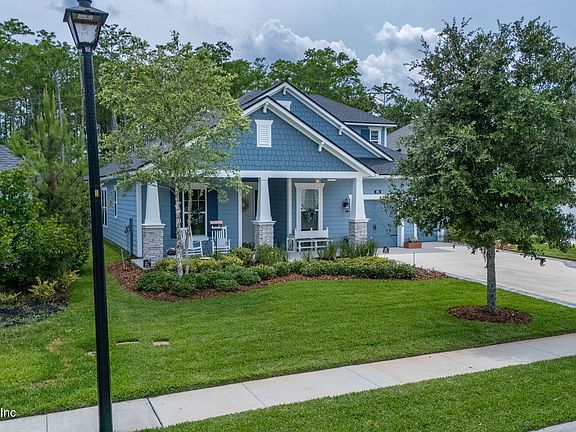 3rd image of 301 QUAIL VISTA Drive