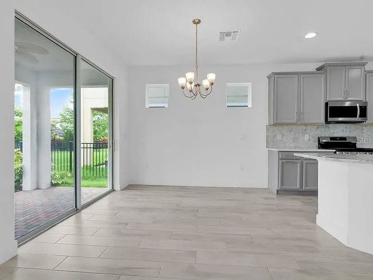 6214 Sea Amber Ln — Photo 6