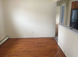 14729 Springfield Ln, Jamaica, NY 11413