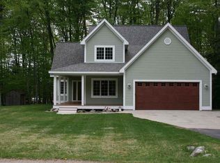 11200 Beechwood Dr, Kewadin, MI 49648