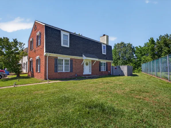 4718 Greenlaw Dr, Virginia Beach, VA 23464