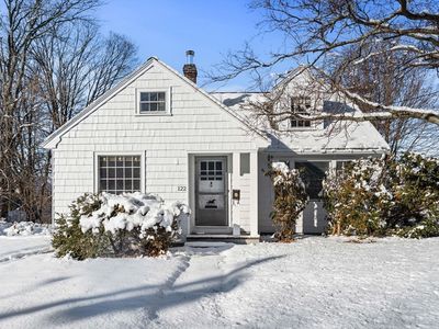 122 Beech St, Lowell, MA, 01850