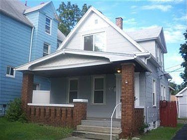 3rd image of 1422 Winchester Ave
