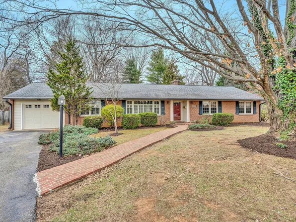 3102 Harmony Rd, Roanoke, VA 24018