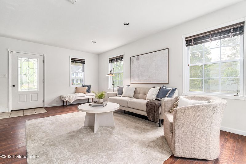 3rd image of 68 Haswell Road