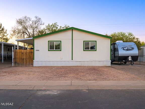 3rd image of 1866 W Desert Broom Ln