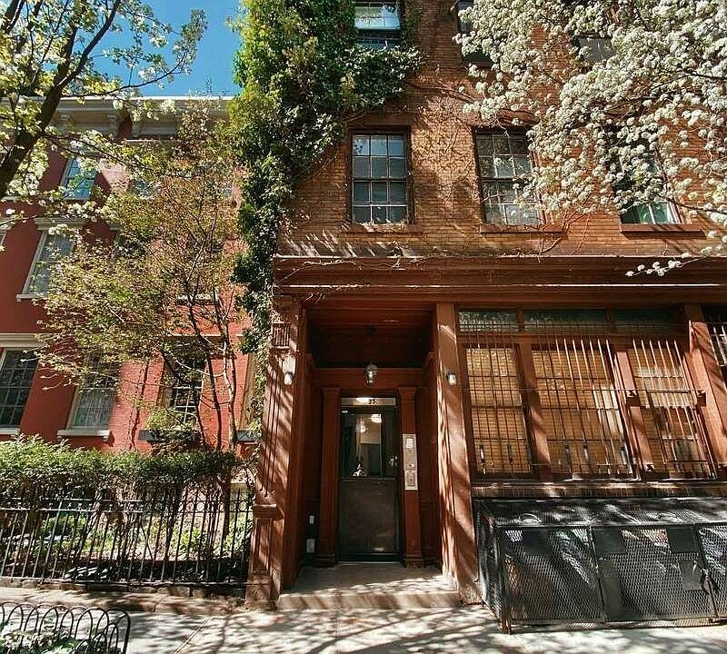 1st image of 35 Morton St APT 8