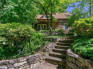 221 Alabama Ter, Montreat City, NC 28711