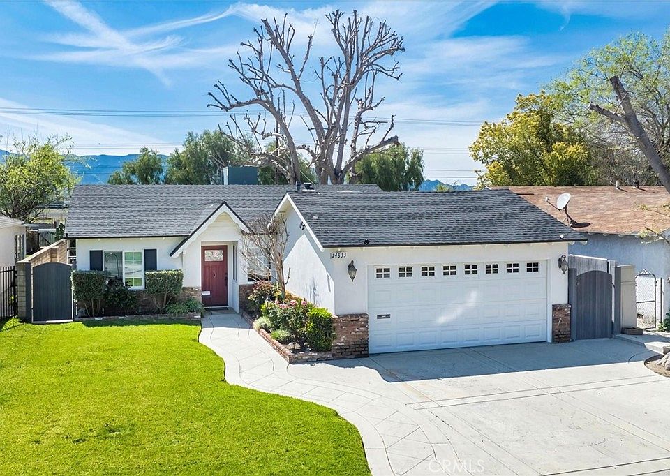 1st image of 24833 Alderbrook Dr