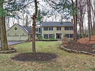 3 Sandalwood Dr, Clifton Park, NY 12065