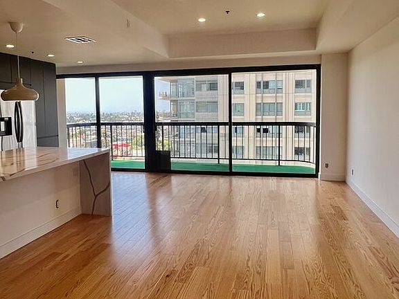 4th image of 10790 Wilshire Blvd APT 801