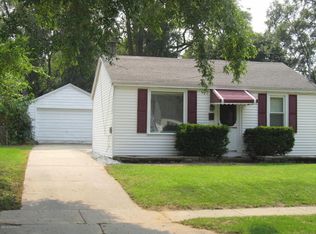 1006 35th St SW, Wyoming, MI 49509