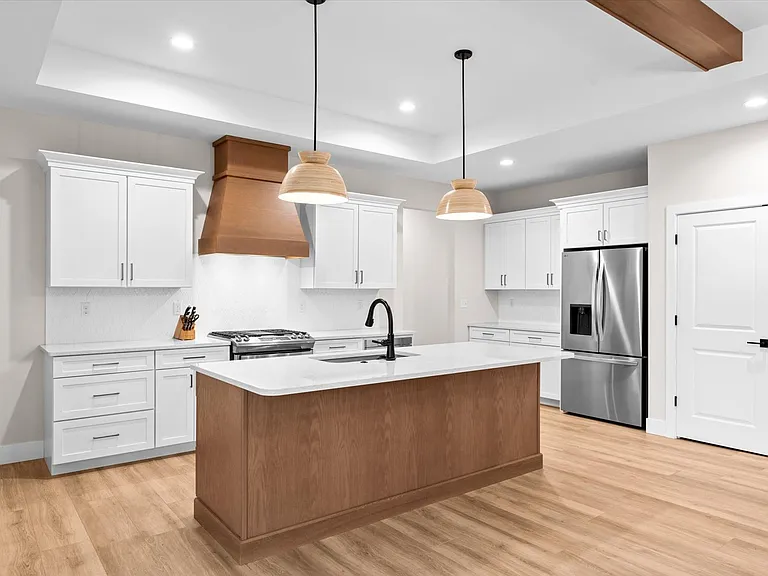 621 Tea Olive Blvd — Photo 9