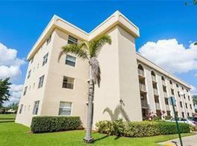 3251 Holiday Springs Boulevard #406, Margate, FL, 33063