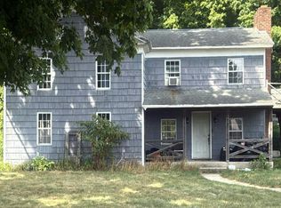 55627 Wilbur Rd, Three Rivers, MI 49093