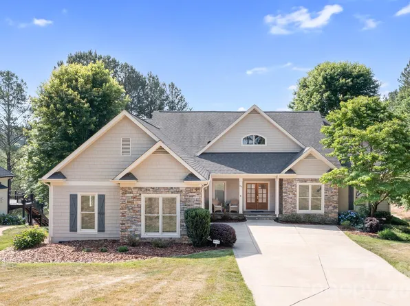 7274 Woodside Ct, Denver, NC 28037