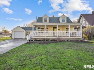 2220 30th St, Rock Island, IL