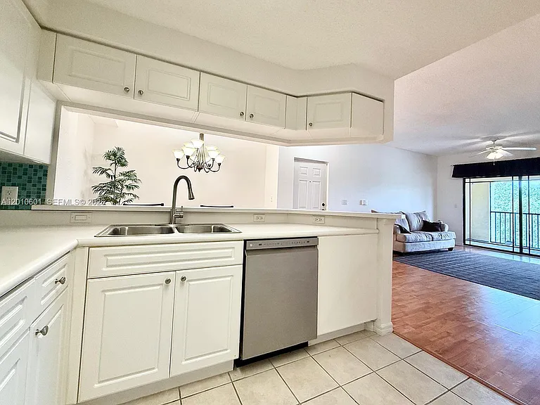2726 Anzio Ct #306 — Photo 7