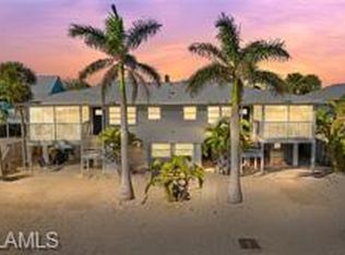 423 Lazy Way, Fort Myers Beach, FL 33931