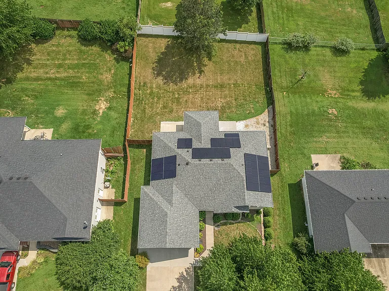 3725 Oxford Rd — Photo 43