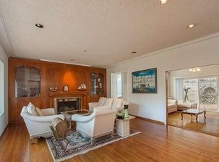 4240 Dundee Dr, Los Angeles, CA 90027