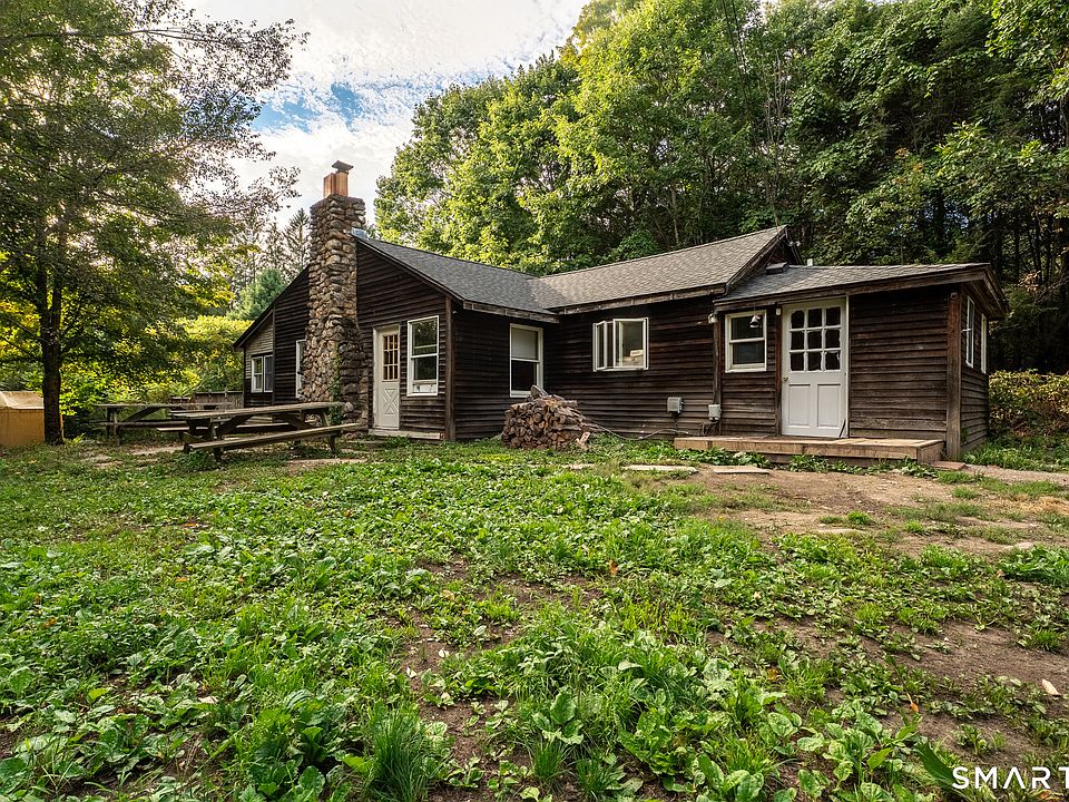 1st image of 320 Colebrook Road