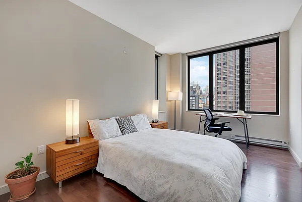 Rented by Compass | media 19