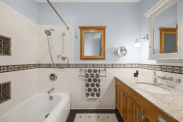 Sold by Corcoran | media 10