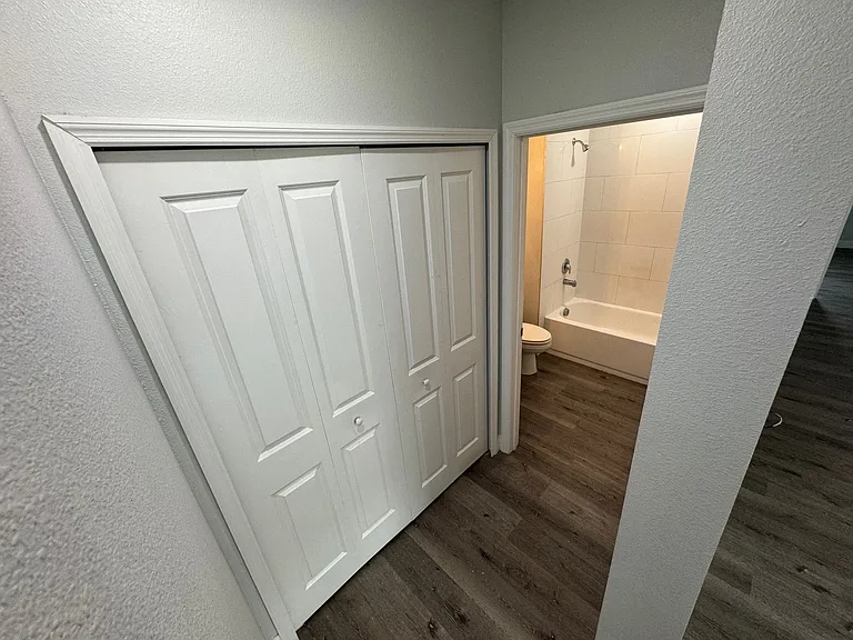 737 Mink Ct #737 — Photo 9