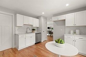 3rd image of 15 Barracks Rd