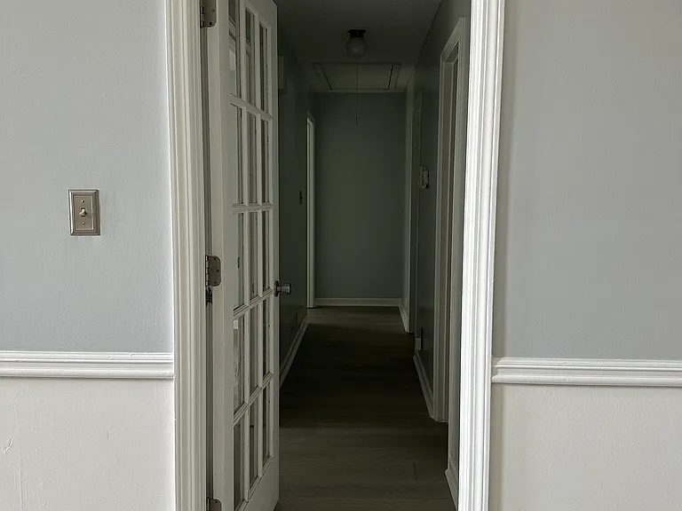 4304 Riverside Dr — Photo 15