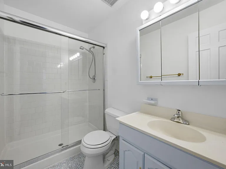 1260 Masters Dr — Photo 20