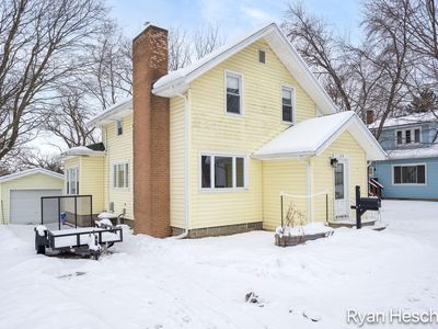 213 E Lytle St, Ionia, MI, 48846