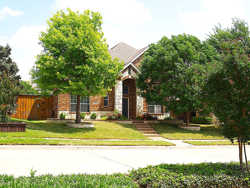 1st image of 2272 Fox Ridge Trl