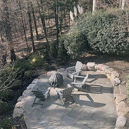 3rd image of 331 Olmstead St