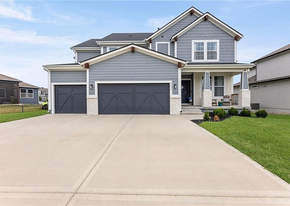 1st image of 5837 Belmont Dr