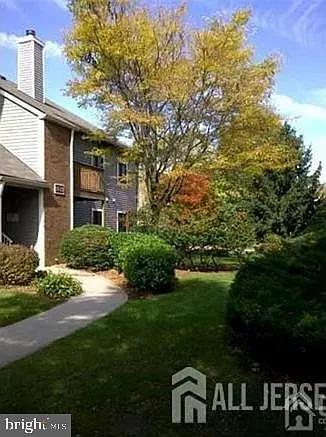 5219 Ravens Crest Dr