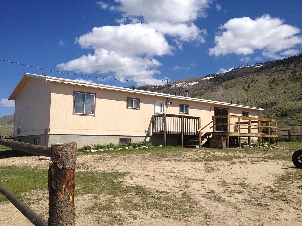 3 bed, 1800 sqft, $1,600 — Photo 3