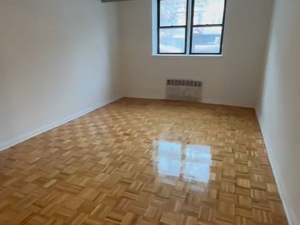 1st image of 2050 Valentine Ave #1A
