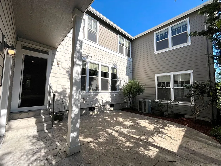 13597 SW King Lear Way — Photo 23