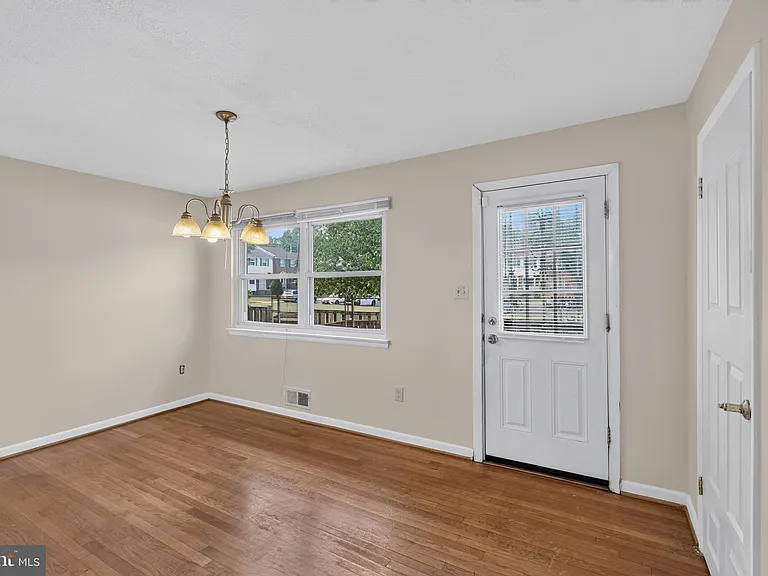 2931 Sunset Ln — Photo 16
