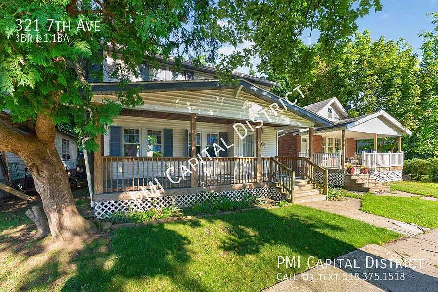 Beautifully Updated 3-Bedroom, 1.5-Bath Single-Family Home with Two-Car Garage, Private, Fenced B... — Photo 2