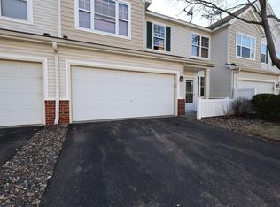 842 Princeton Ave, Shakopee, MN 55379