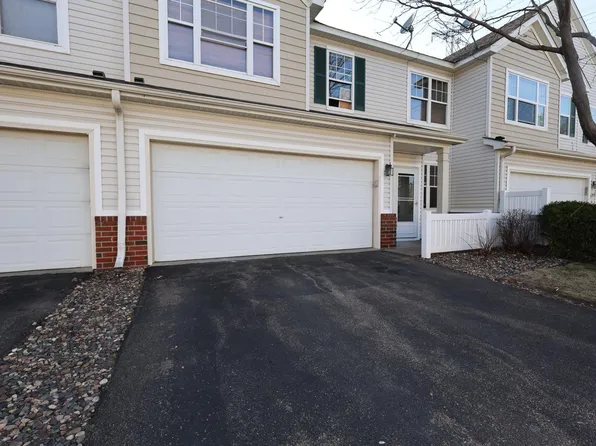 842 Princeton Ave, Shakopee, MN 55379