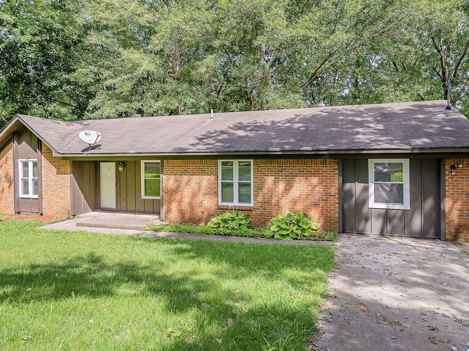 203 Adrian Dr, Huntsville, AL 35811 Zillow