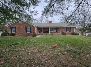1620 Old Orchard Rd, Vincennes, IN 47591