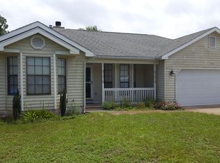 2040 Burjonik Dr, Navarre, FL 32566