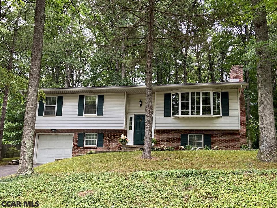 1st image of 225 Oakley Dr
